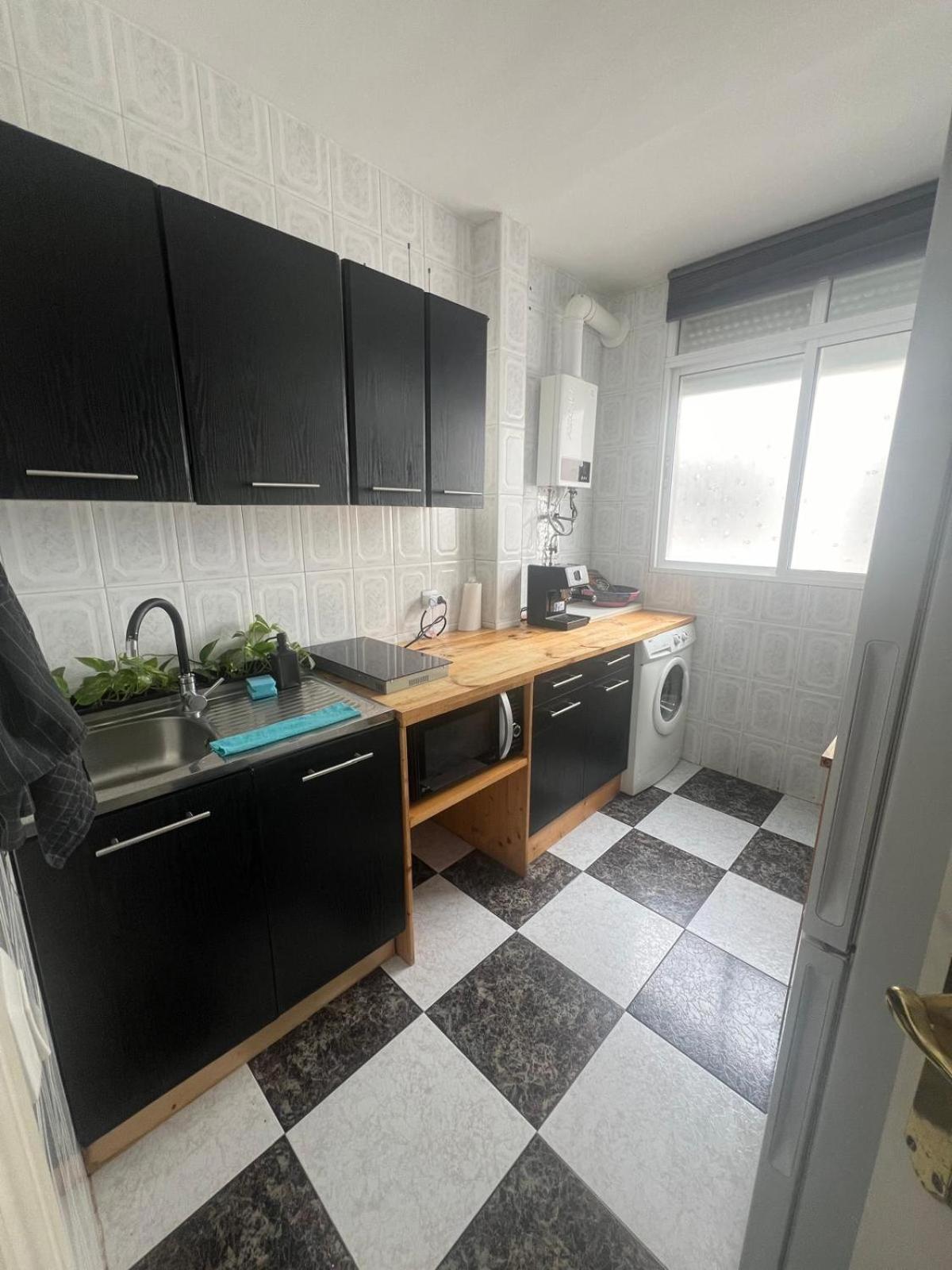 Habitacion 2 En Tercera Planta Sin Ascensor No Es Un Piso Entero! A Compartir Bano Y Cocina! Fuengirola Εξωτερικό φωτογραφία